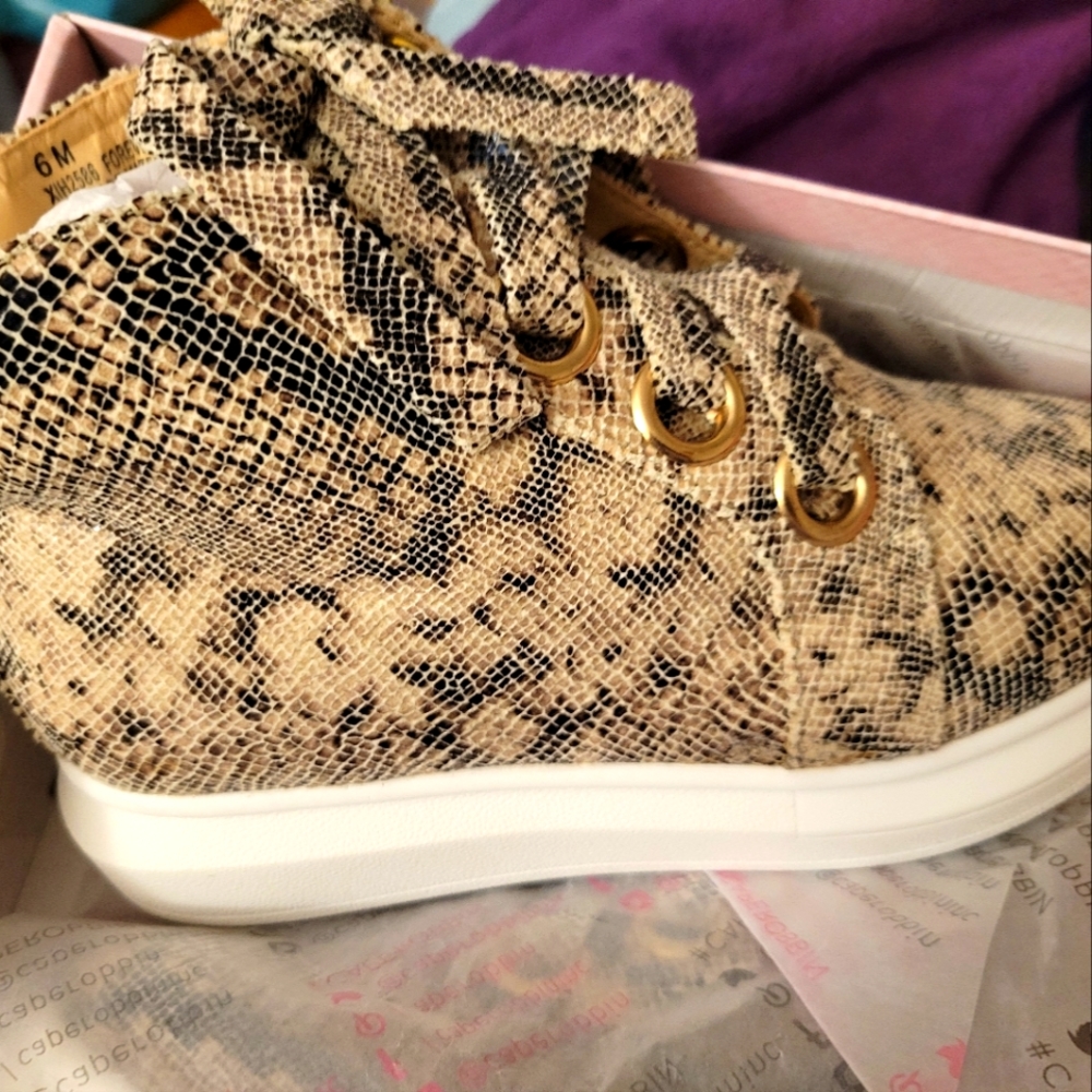 Snake boots